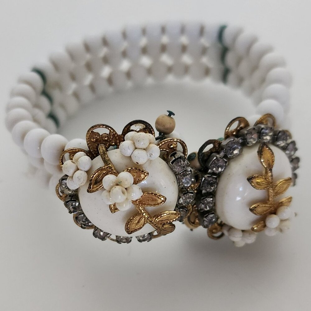 Milk glass WRAP BRACELET in the stye of Miriam Haskell vintage